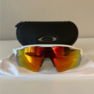 Men’s Oakley Radar EV Path Sunglasses